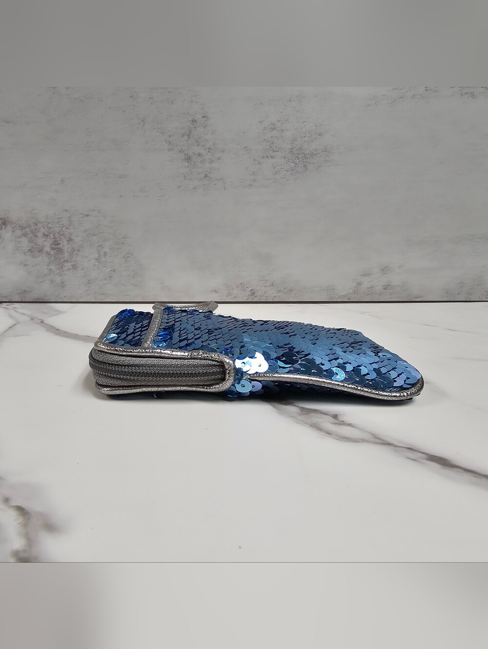Coach Poppy Special Edition Blue Sequin Wristlet - Picture 4 of 9